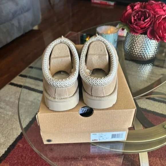 UGG Tasman Slipper Sand - Picture 2 of 4